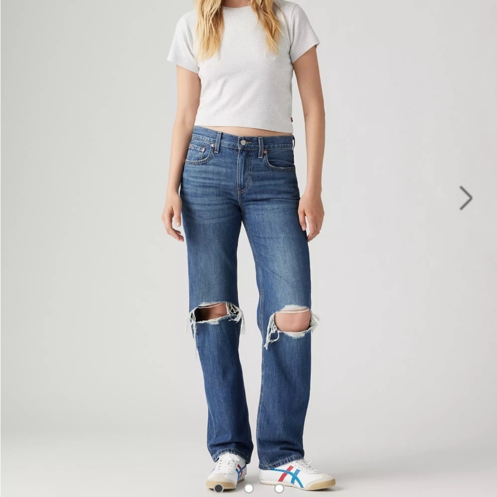 Levi’s Low Pro Straight Jeans Size 27 NWT Distressed Knee Straight Leg Denim